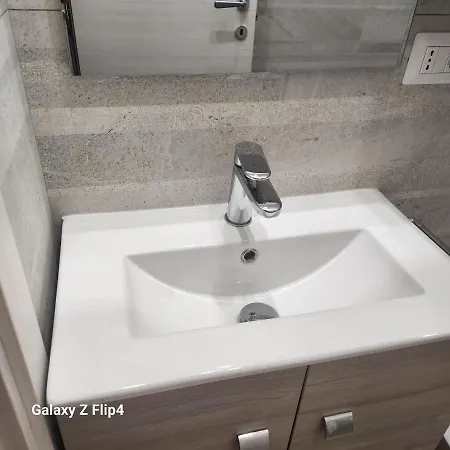 Babuinorooms56 Гостевой дом Рим